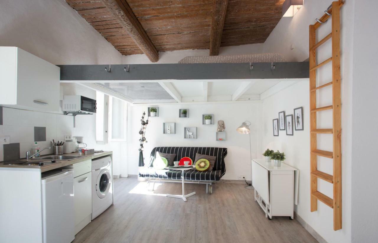 Gregbnb - Filet Suspendu ! - Parking Inclus - Climatise - Wifi -15Min Gare Toulon Exterior foto